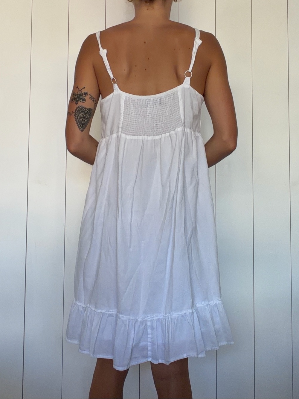 WHITE DRESS - Picture 5 of 5